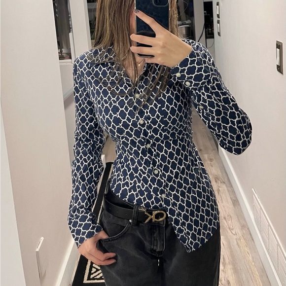 Blue Pattern Button Up Blouse - Picture 1 of 2